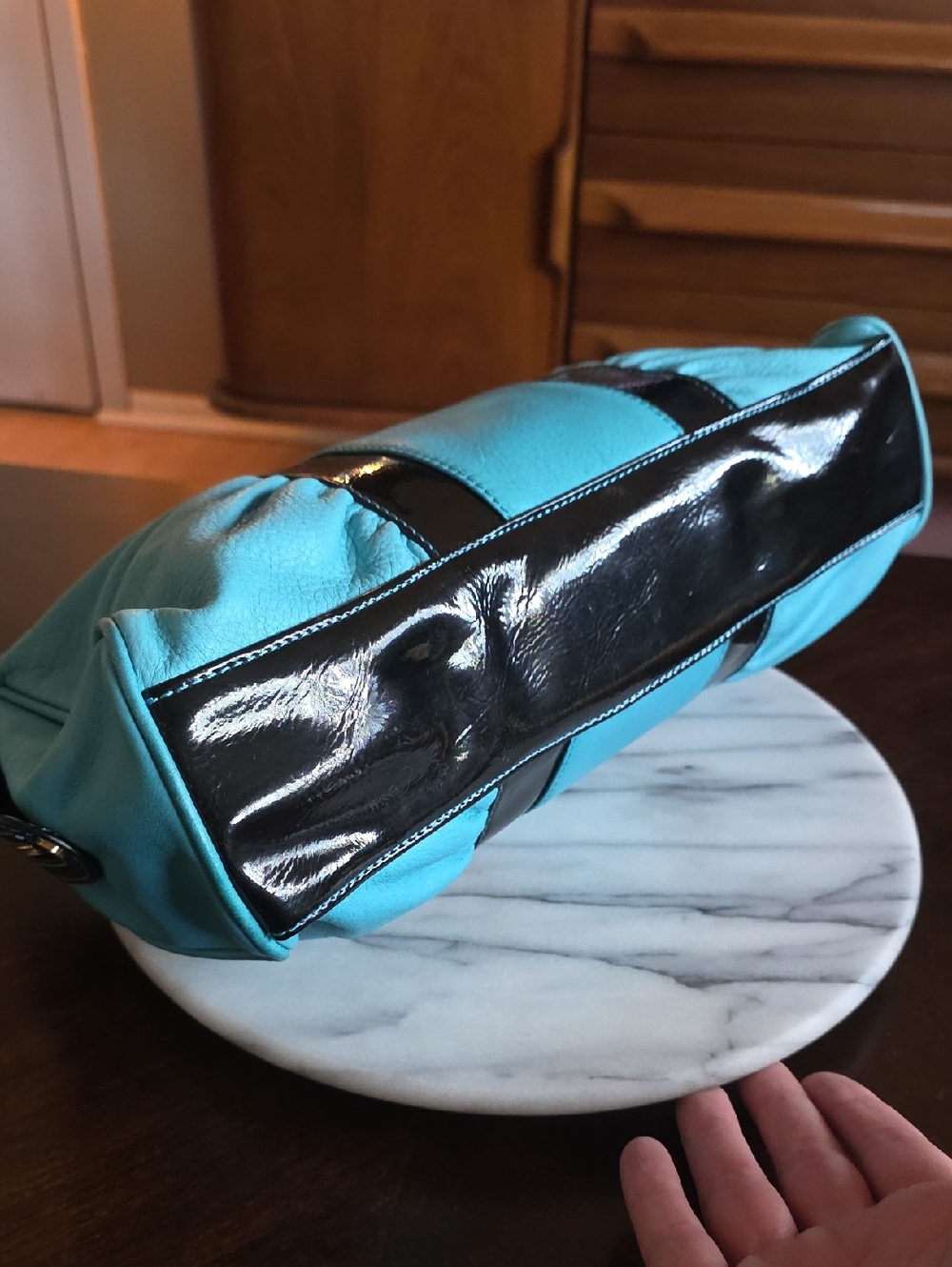 B Makowsky Blue and black Leather Bow Bag ๐๐ - Picture 8 of 14